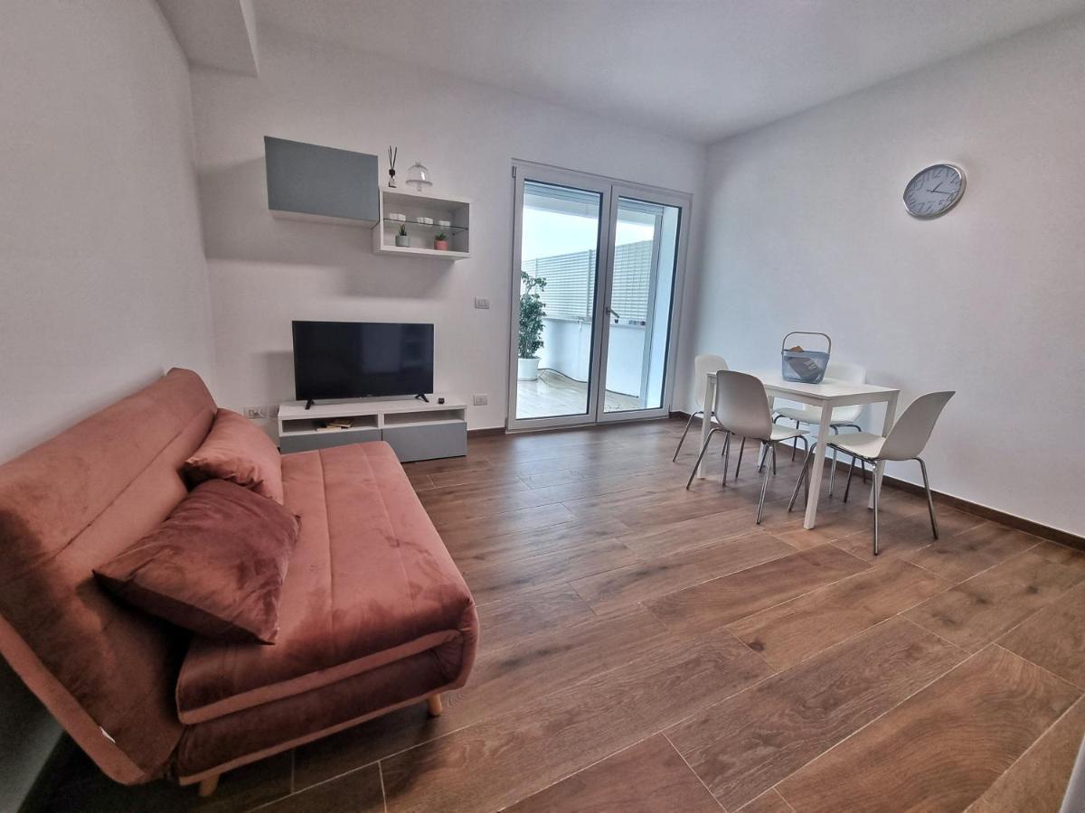 Suite Gentile Bari Exteriör bild